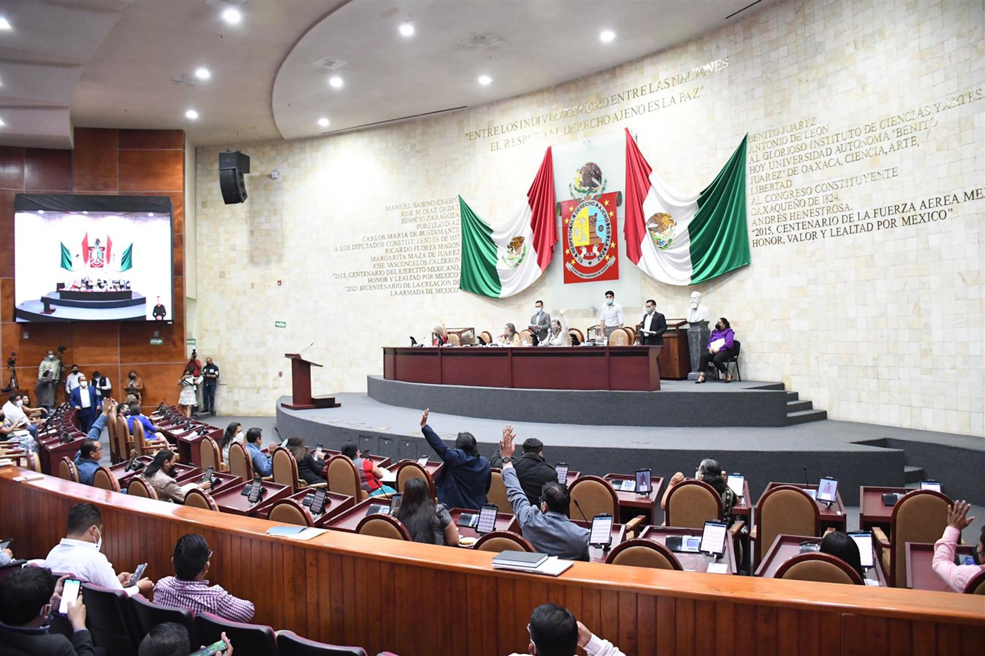 Analizan en Congreso ley para garantizar a las mujeres lactar sin discriminación en espacios públicos