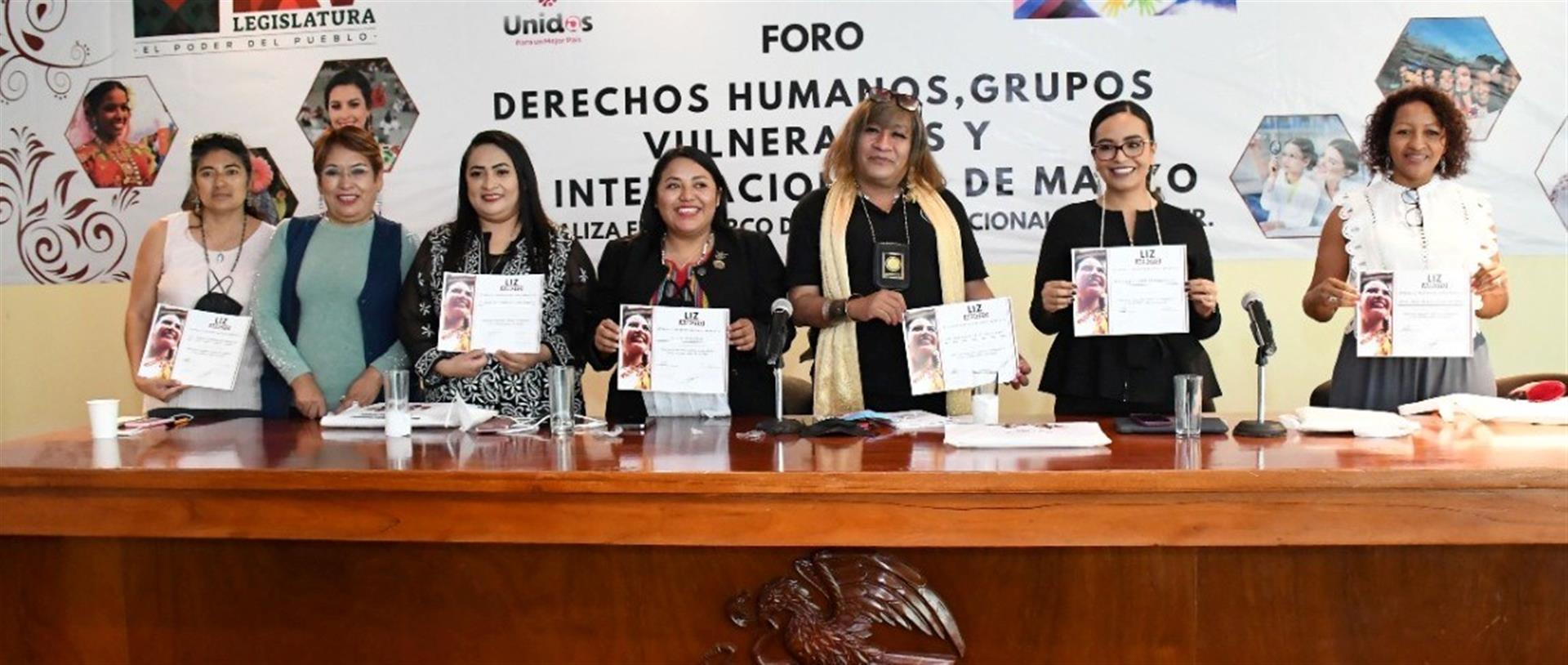 Realizan foro sobre derechos de mujeres indígenas y afromexicanas en Congreso de Oaxaca