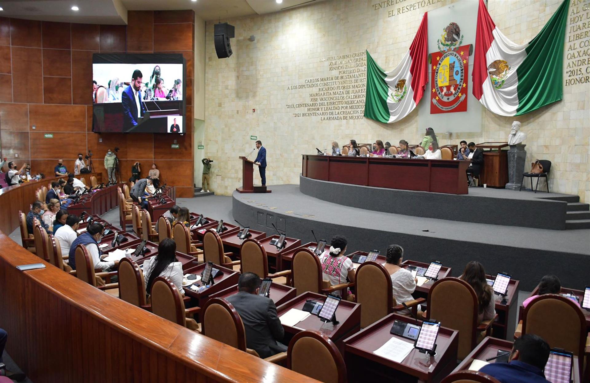 Exhorta Congreso a 199 municipios a aprobar sus Bandos de Policía y Gobierno   