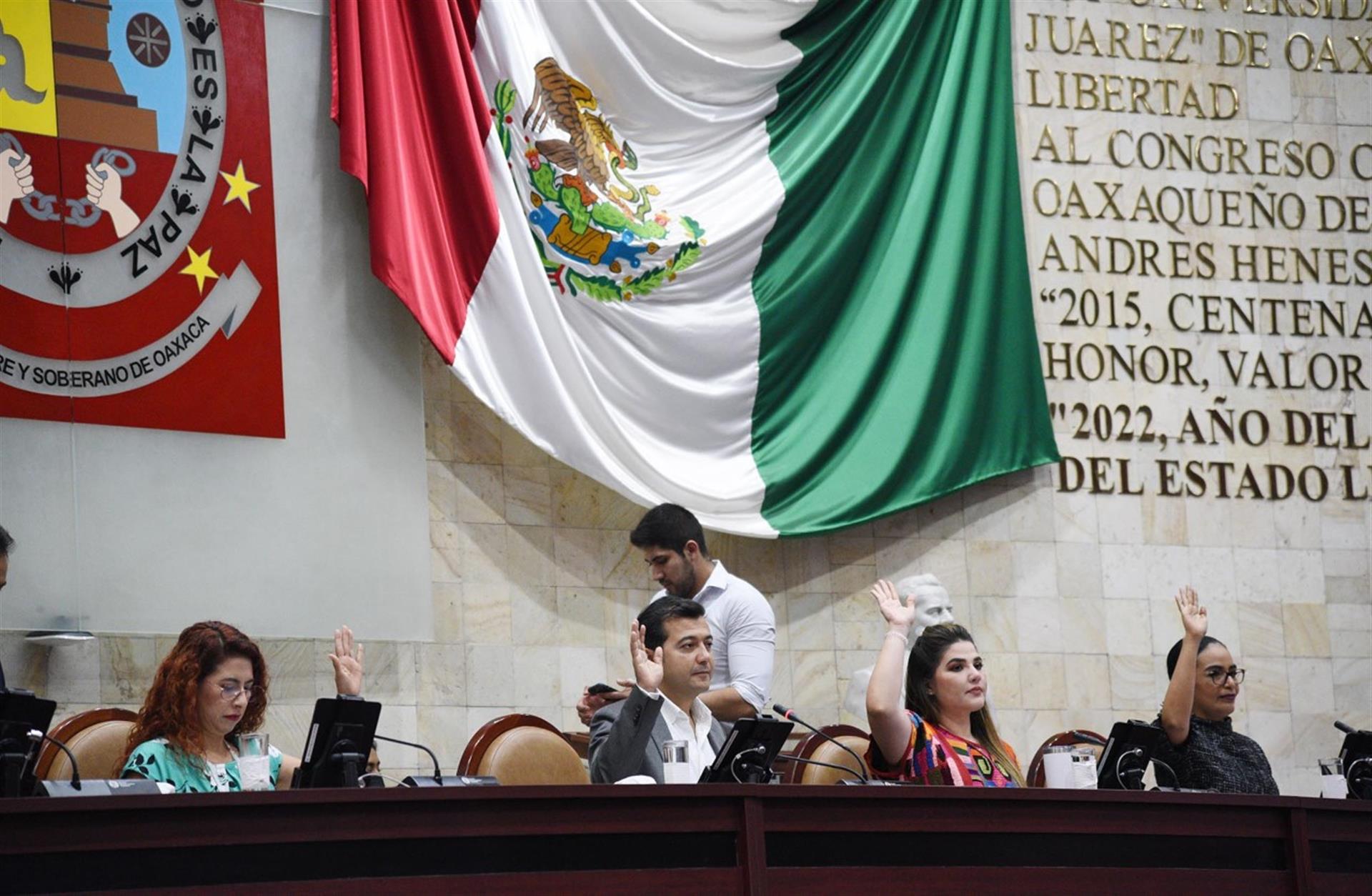 Llama Congreso a Fepade a vigilar proceso electoral y la función pública en Oaxaca