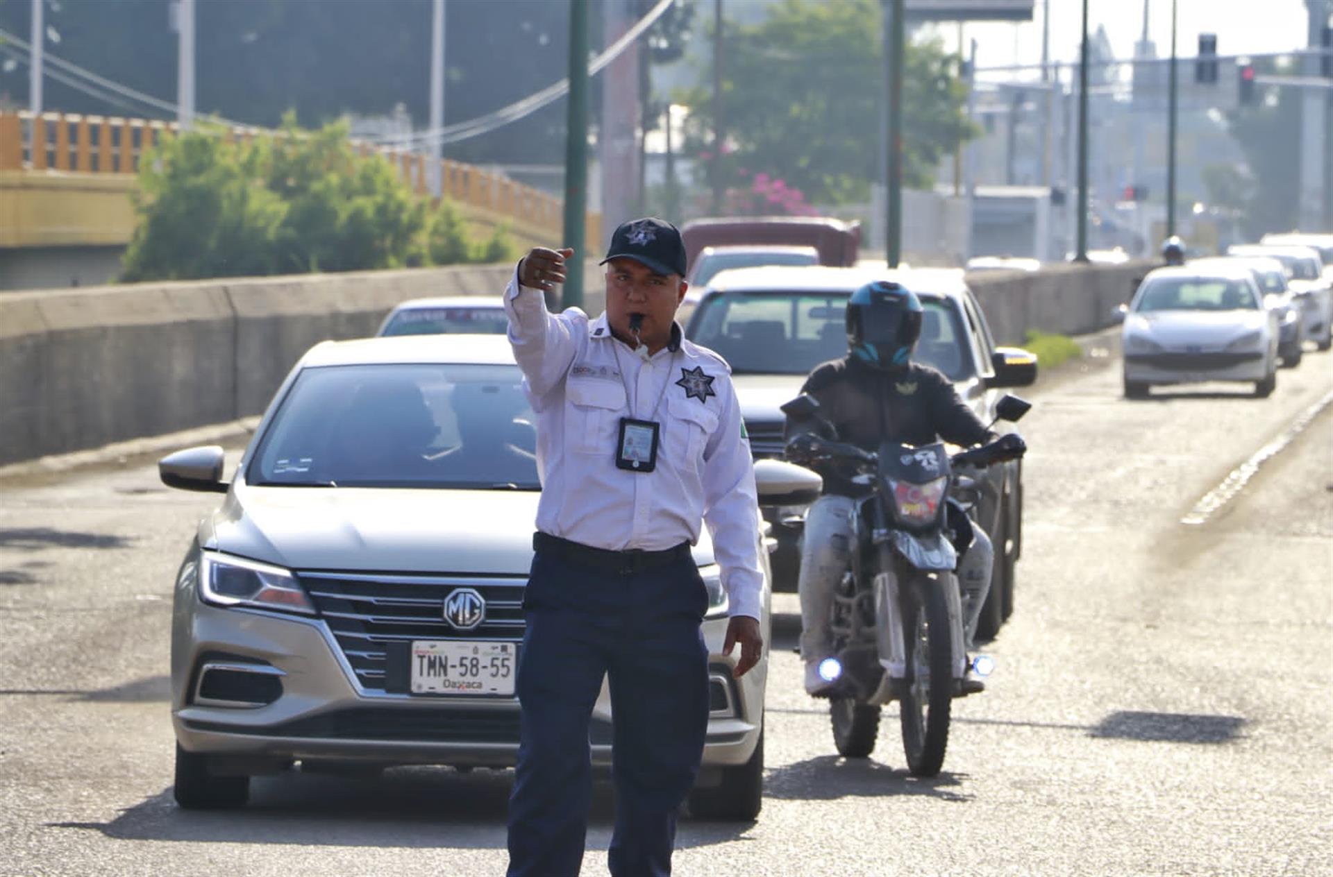 A través de operativos Policía Vial recupera vehículos con reporte de robo 