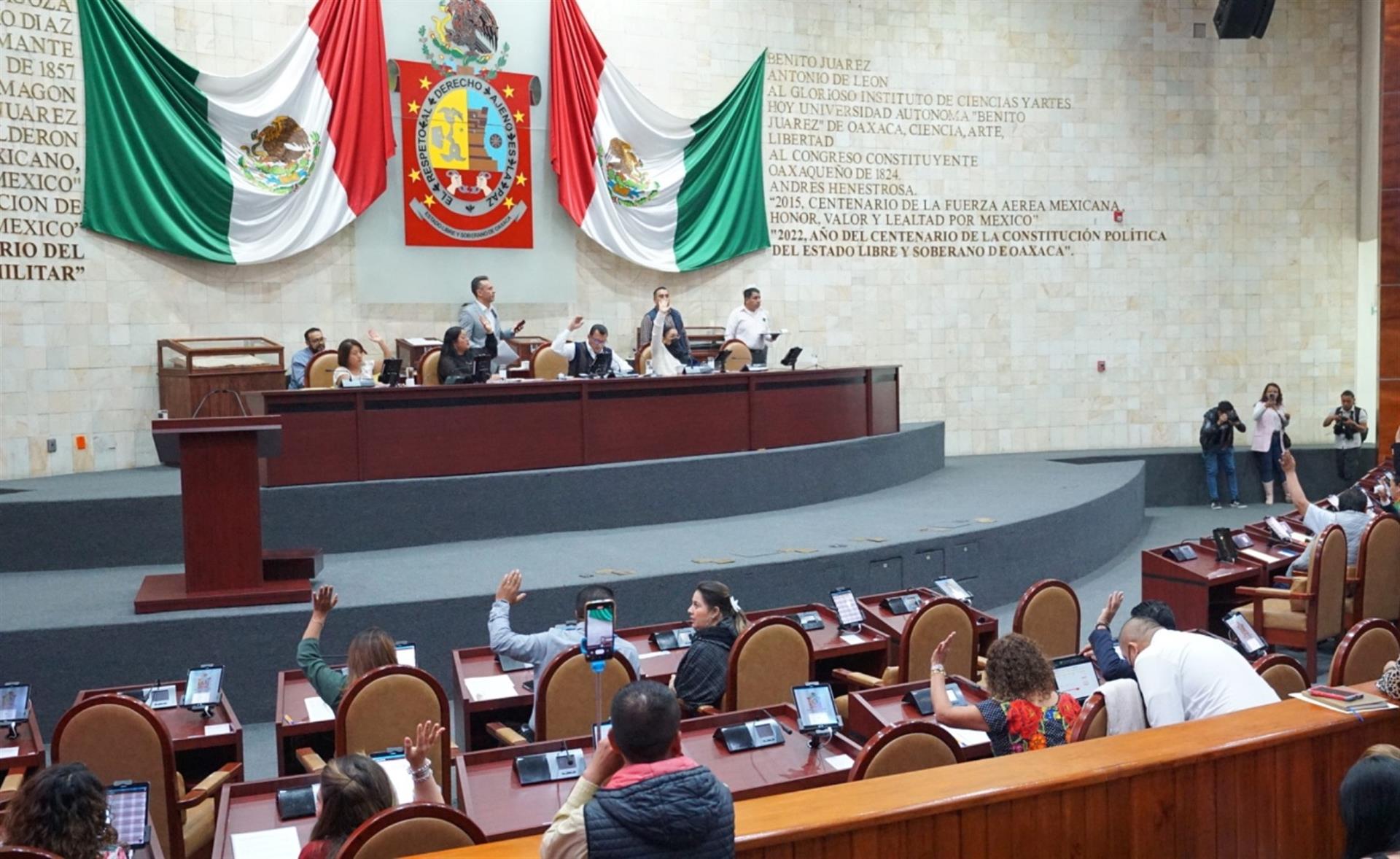 Exhorta Congreso a integrantes de los 570 municipios a abstenerse de ejercer violencia política en razón de género