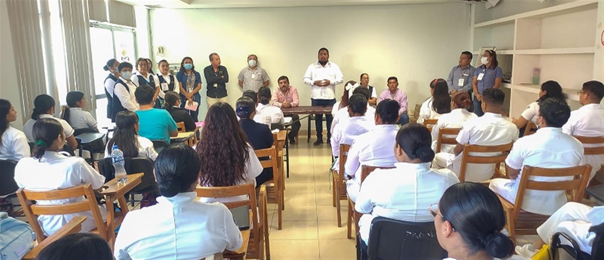 Presenta SSO a 52 pasantes de servicio social en Jurisdicción Sanitaria 2 Istmo