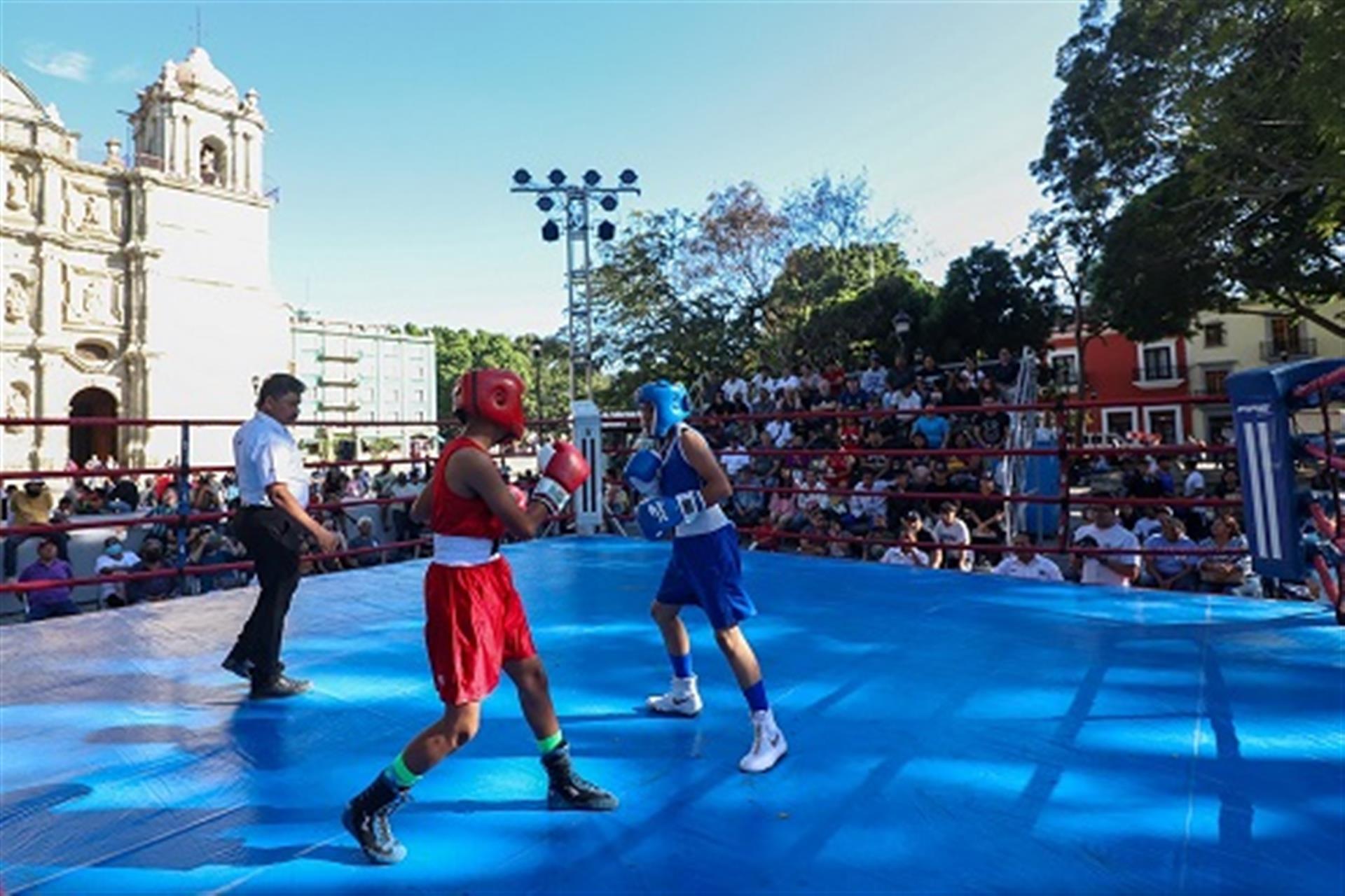 Oaxaca vive de cerca la pasión por el box en encuentro de exhibición