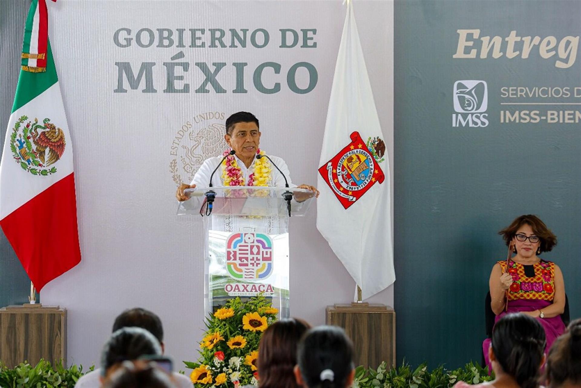 Comunidades de Oaxaca aplicarán directamente recursos para mejorar Centros de Salud