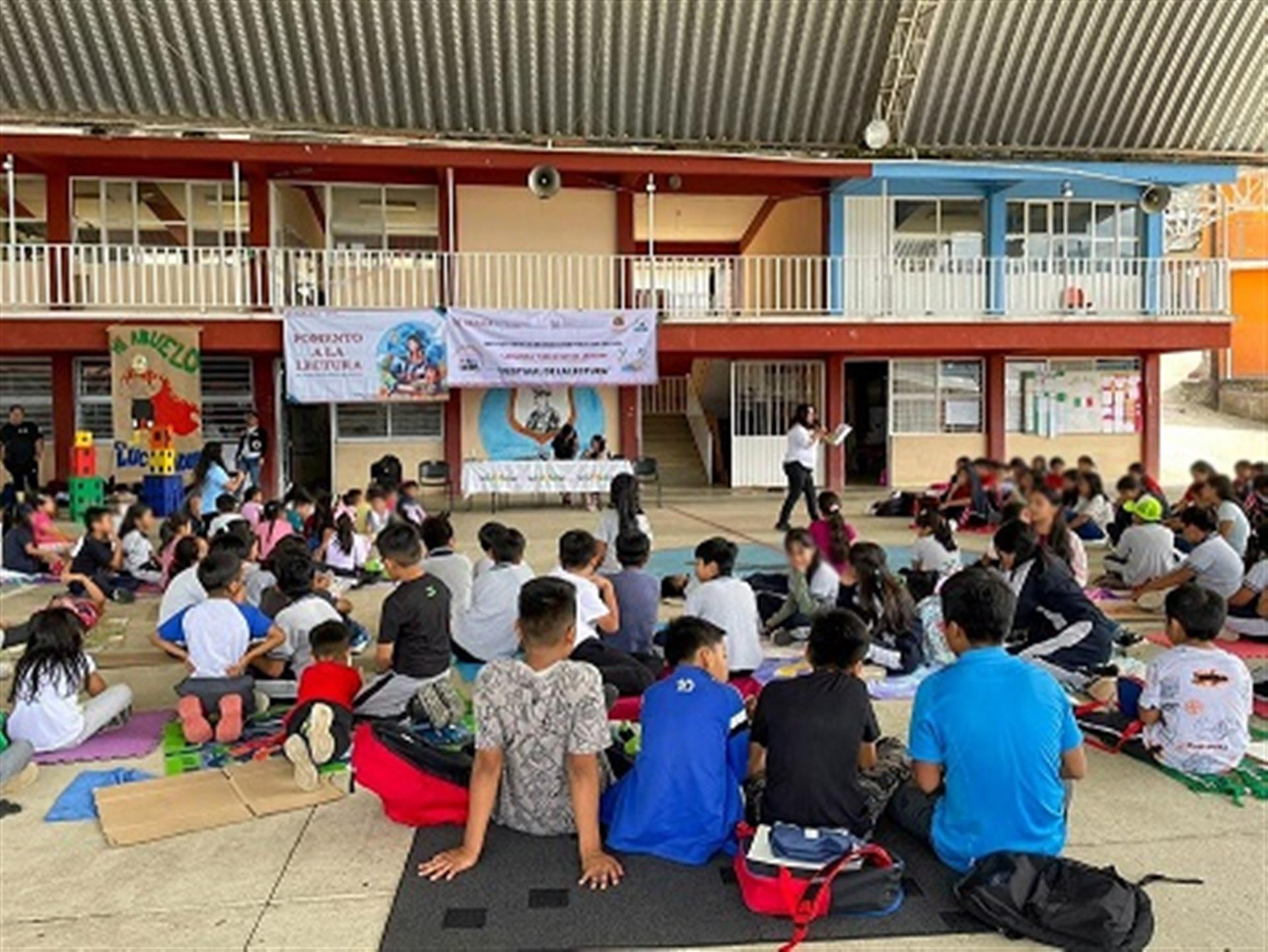 Primer “Festival de la Lectura” del IEEPO recorre escuelas de la Sierra Norte y zona Mixe   