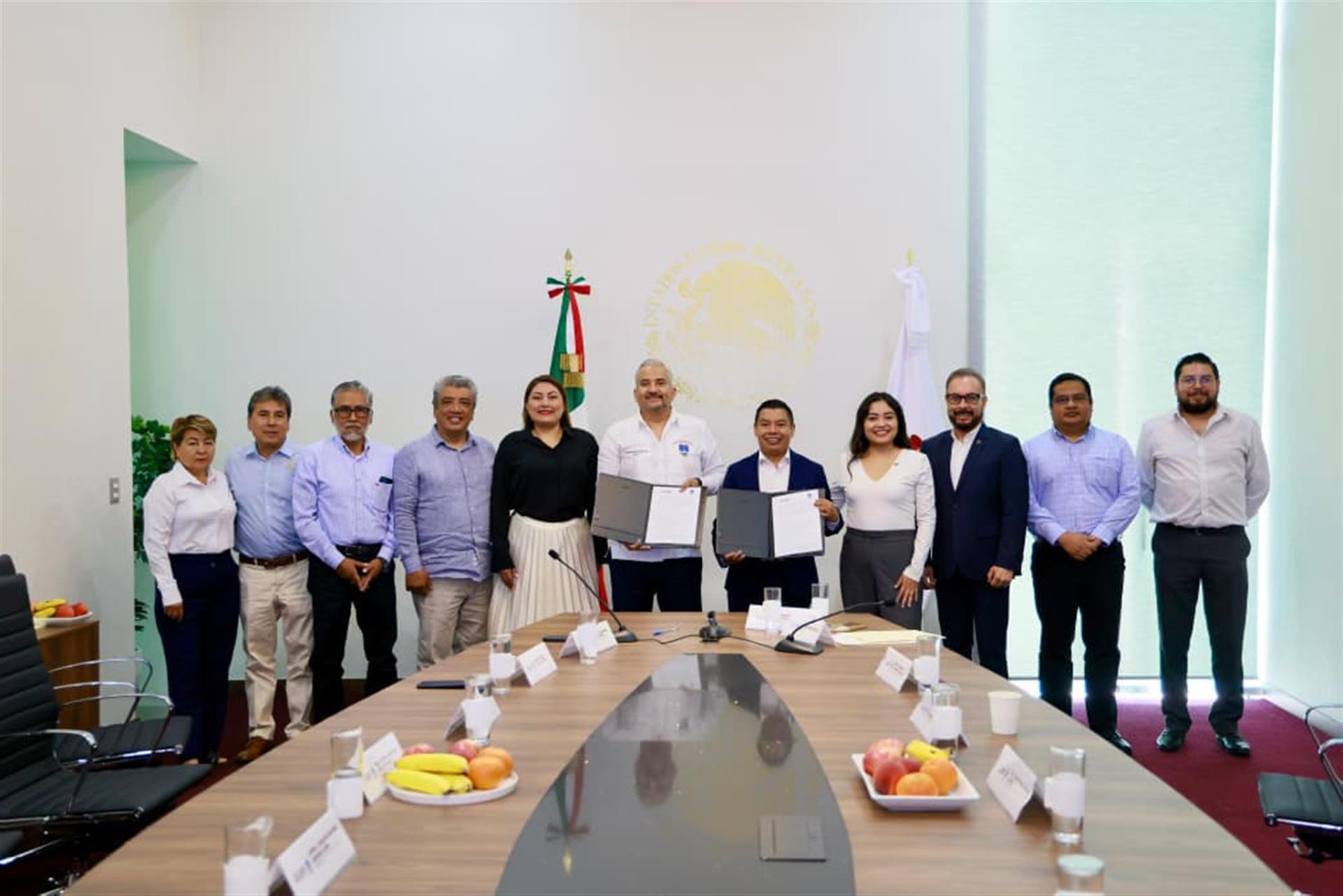 Suscriben Congreso de Oaxaca y la UABJO convenio de colaboración para fortalecer la capacitación y formación académica