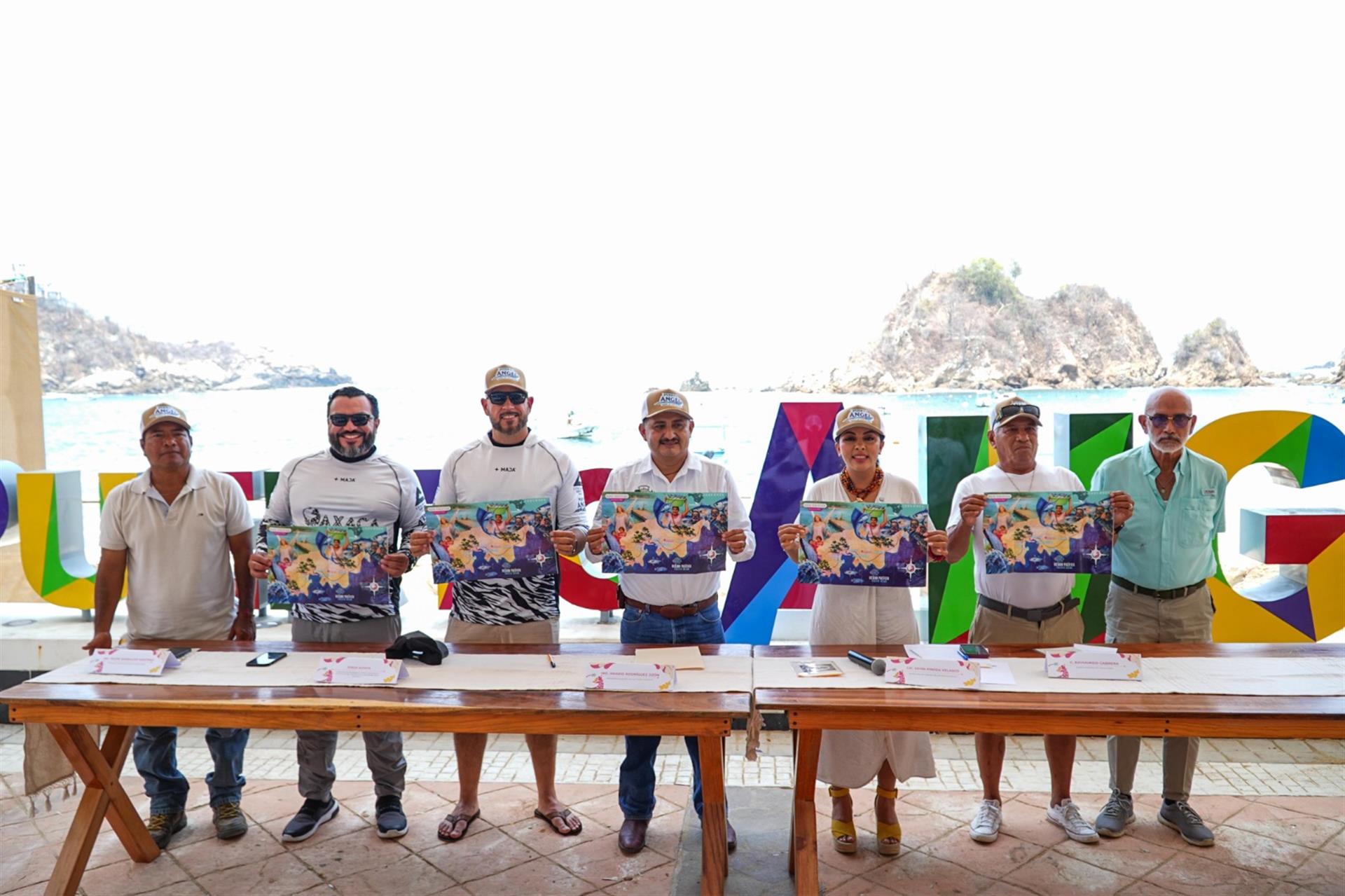 Sectur Oaxaca presenta la marca turística “Puerto Ángel: Tierra de Pescadores”